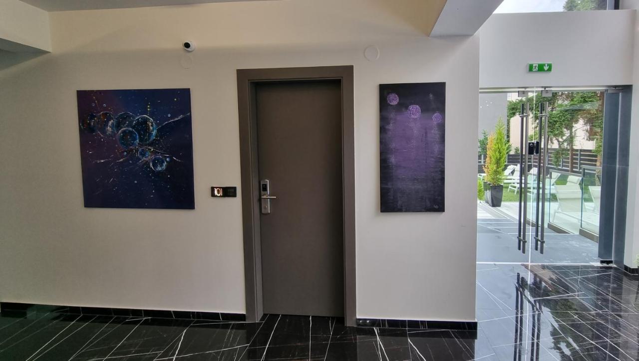 Luxsuites โอฟรีนีออน ภายนอก รูปภาพ