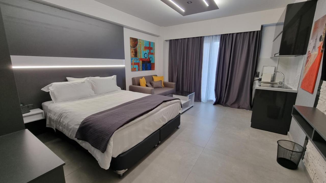 Luxsuites โอฟรีนีออน ภายนอก รูปภาพ