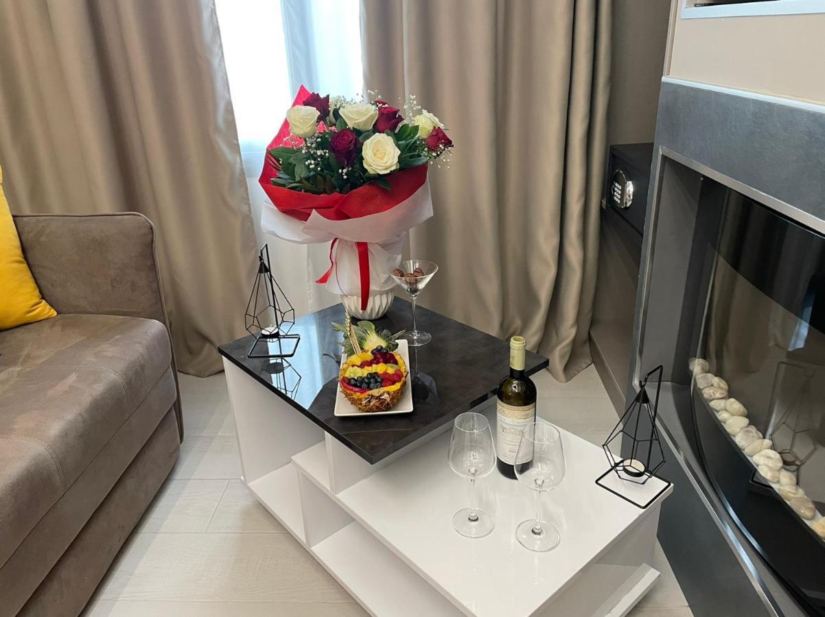 Luxsuites โอฟรีนีออน ภายนอก รูปภาพ